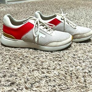 Toms Sneaker Tennis Shoes